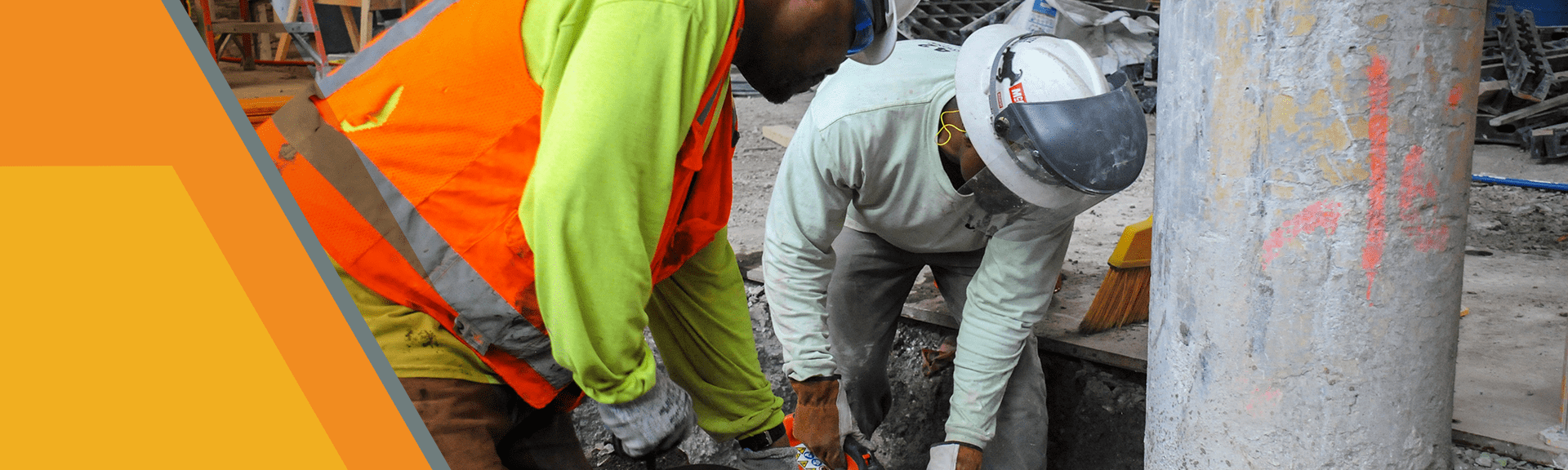 LiUNA Supporters Crowd Protest